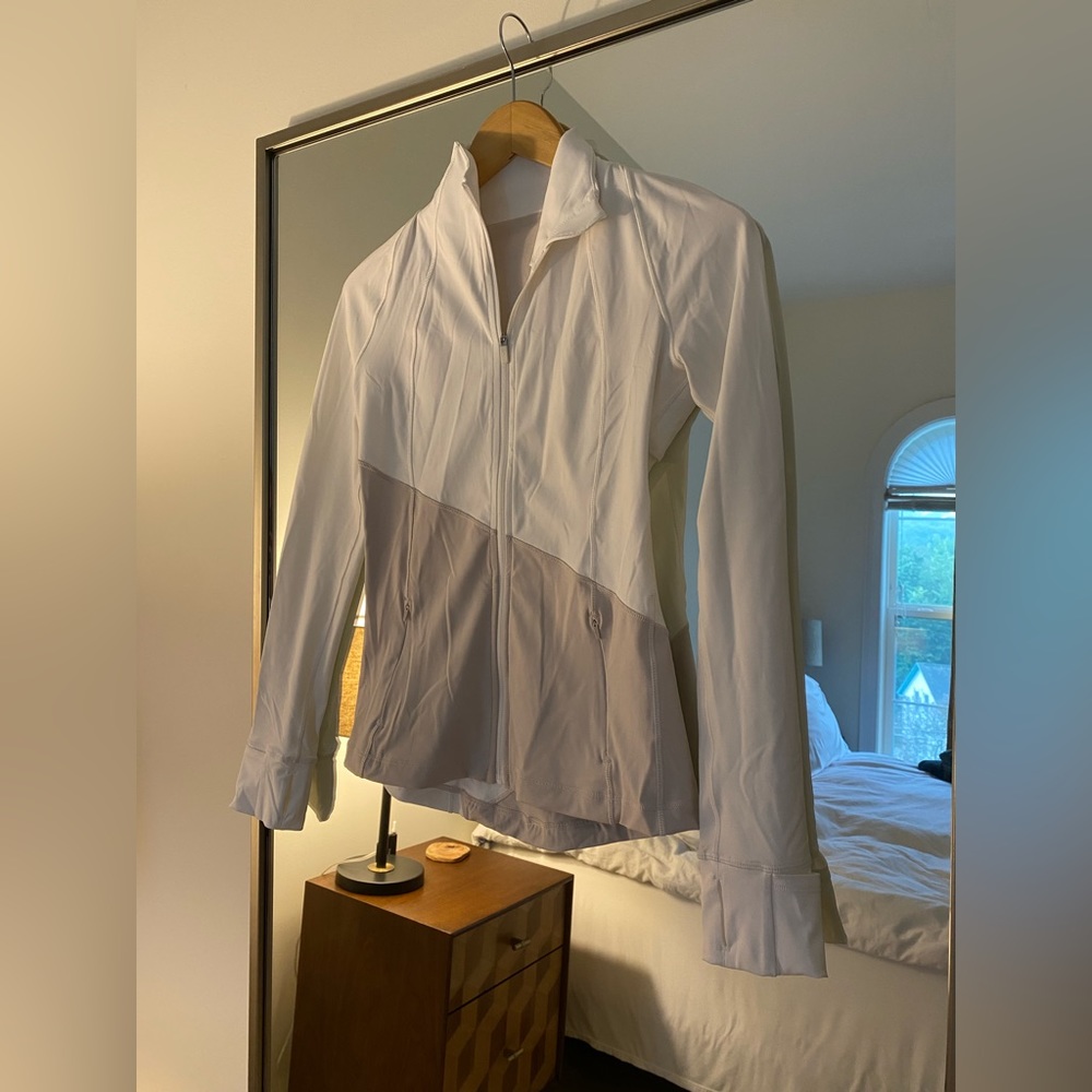 NWOT Lululemon Split Color Define Jacket in White/Light Purple Size 4